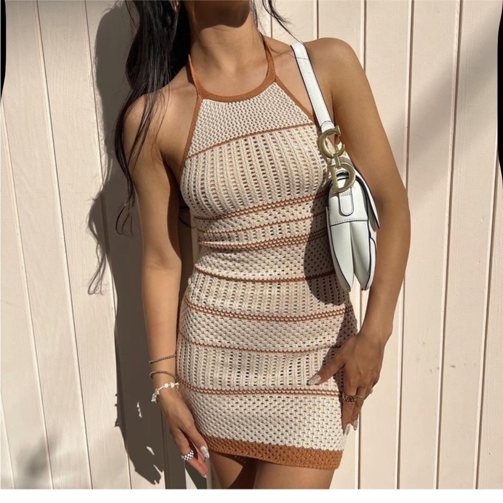 Elegant Tan and Cream Knit Dress